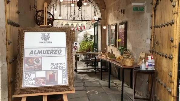 Retención de talento en el sector gastronómico: el caso de Victoria Food Lab frente a la fuga laboral hacia la minería en Arequipa_2026-10